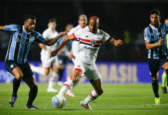 Nhận định soi kèo Gremio vs Sao Paulo lúc 05h00 ngày 17/10/2025