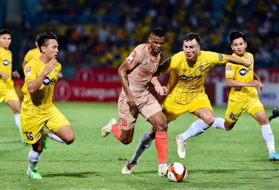 Nhận định soi kèo SLNA vs CAHN lúc 18h00 ngày 18/10/2025